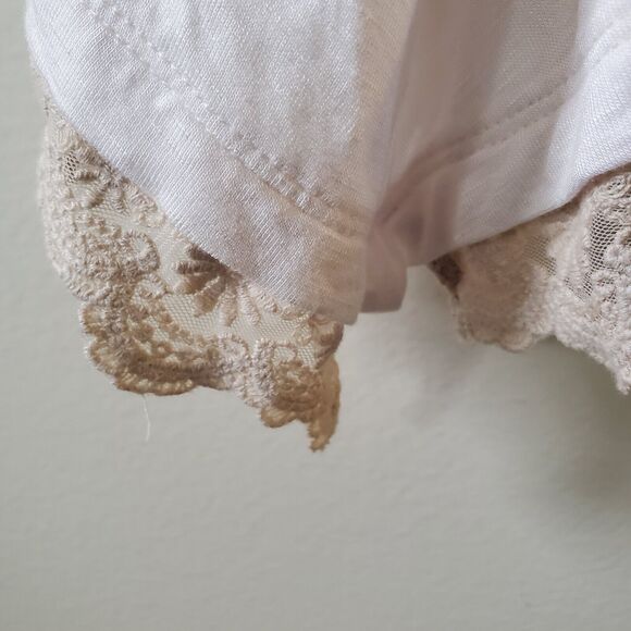 Logo Womans Blouse Ivory Rayon Solid Tunic Pockets Button Up Gray Lace Trim Sz L - Picture 6 of 12